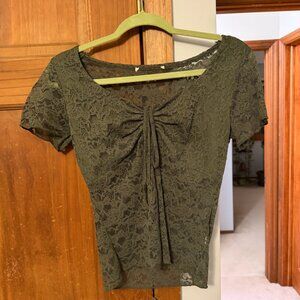 Green Lace Short Sleeve Top, size M